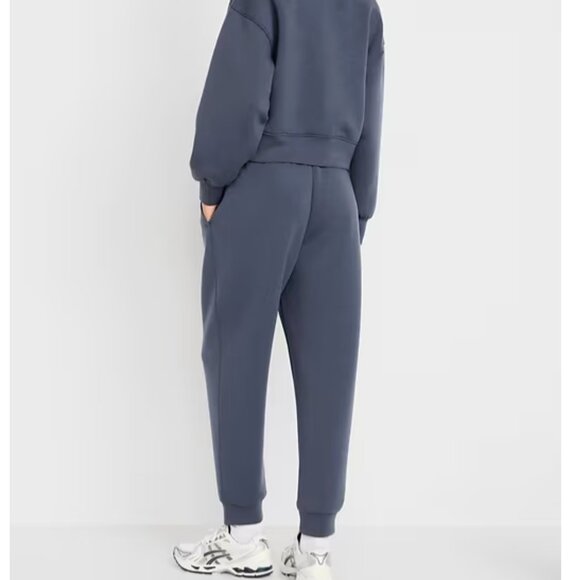 NWOT Old Navy High-Waisted Bounce Fleece Jogger Sweatpants XSP petite - Picture 2 of 8